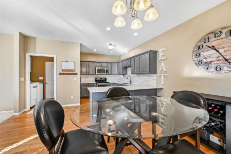 4124 Forest View Court NE Cedar Rapids IA 52411