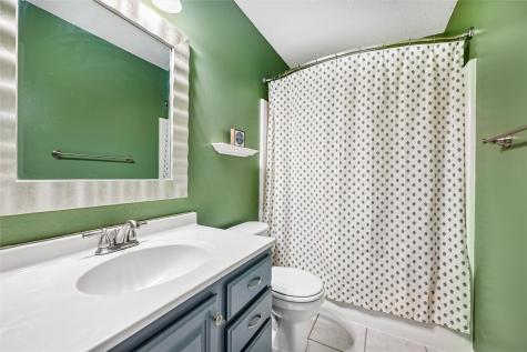 4124 Forest View Court NE Cedar Rapids IA 52411