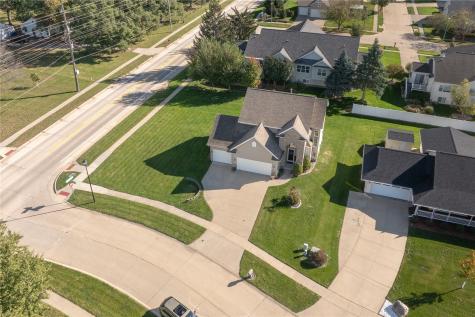 4124 Forest View Court NE Cedar Rapids IA 52411