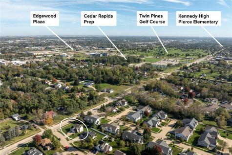 4124 Forest View Court NE Cedar Rapids IA 52411