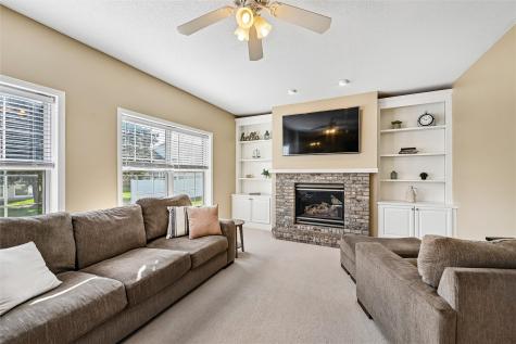 4124 Forest View Court NE Cedar Rapids IA 52411