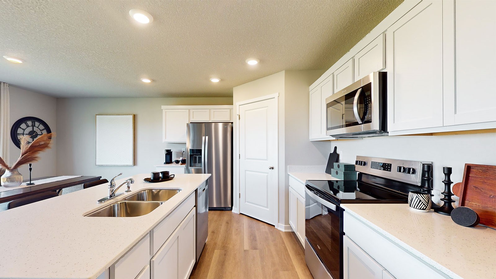 2758 Cecelia Drive Hiawatha IA 52233