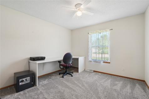 2000 Highland Road Ely IA 52227