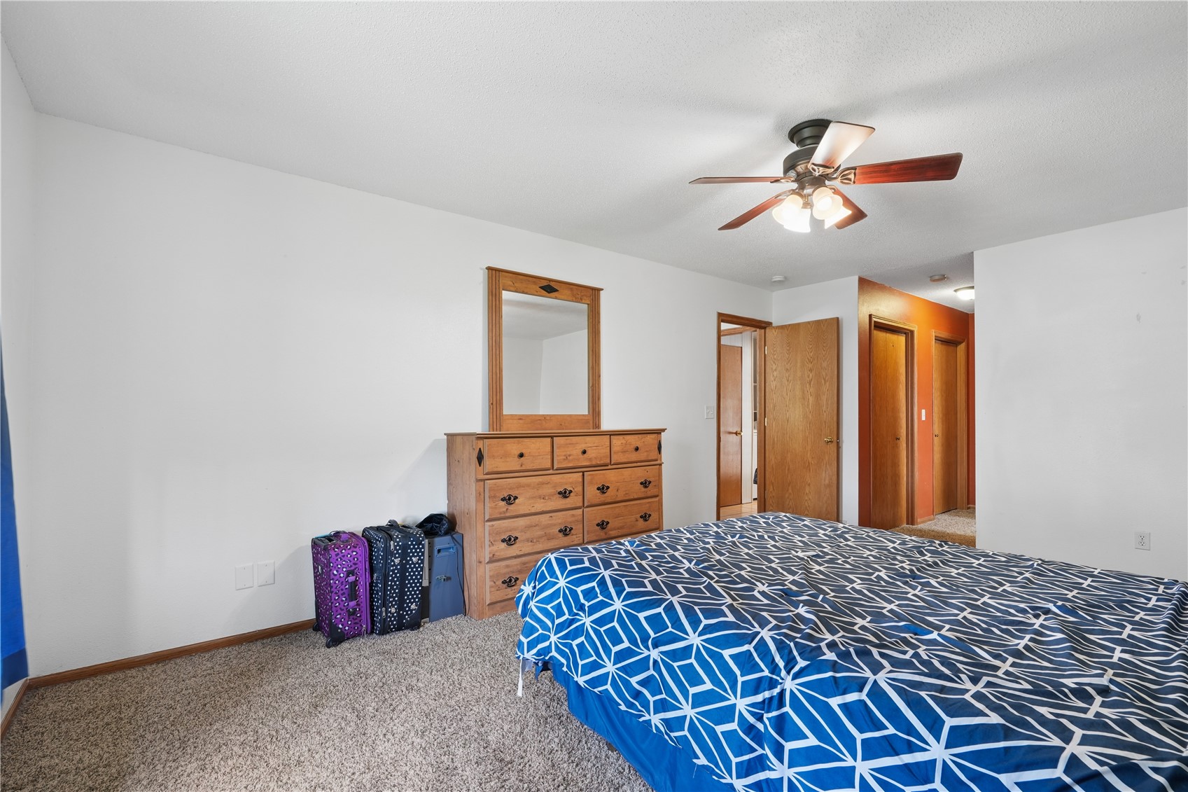 2000 Highland Road Ely IA 52227