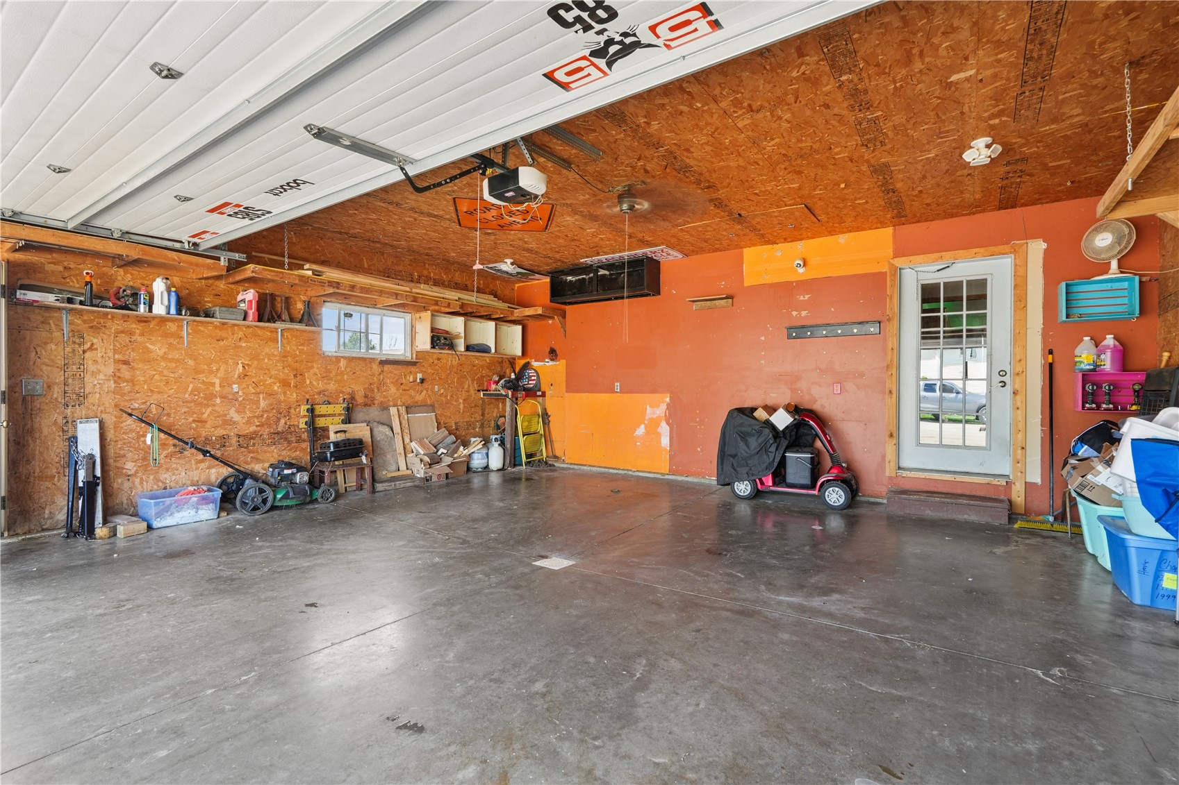 2000 Highland Road Ely IA 52227