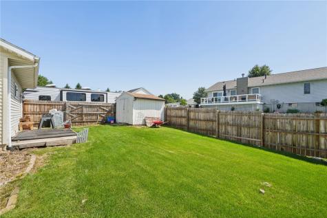 2000 Highland Road Ely IA 52227