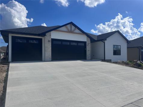 1845 Cottage Ridge Drive Marion IA 52302