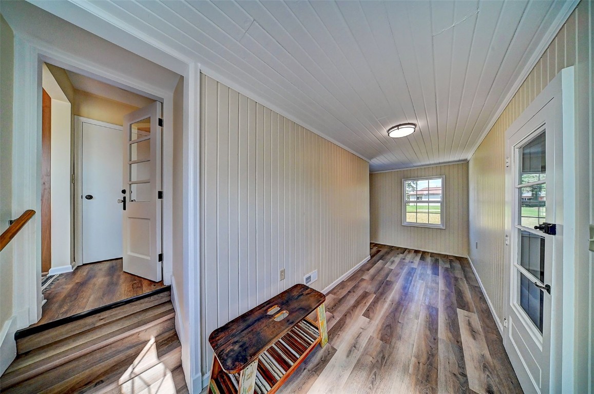 302 Walnut Olin IA 52320