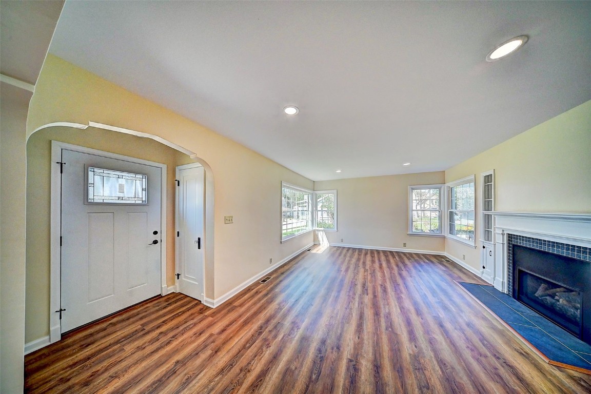 302 Walnut Olin IA 52320