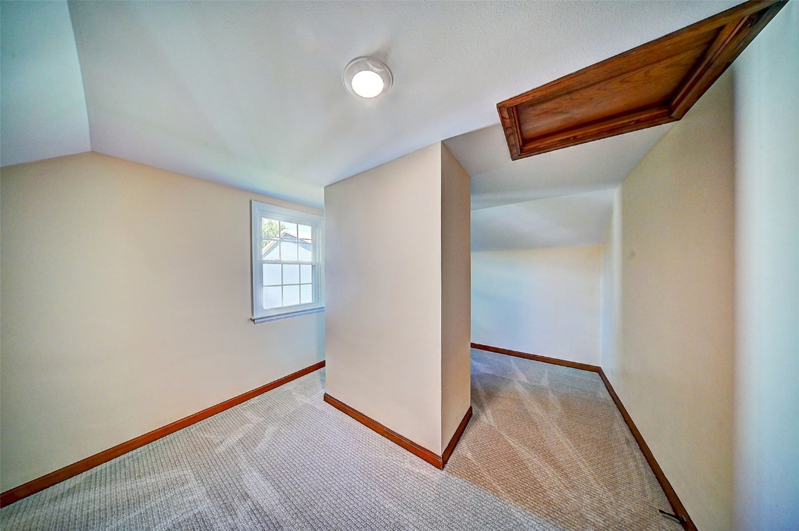 302 Walnut Olin IA 52320