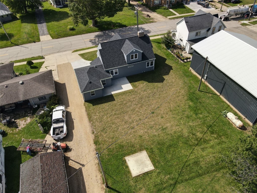 302 Walnut Olin IA 52320
