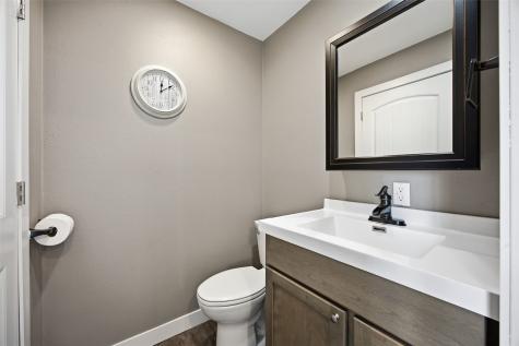 1420 Highway 965 NW Swisher IA 52338