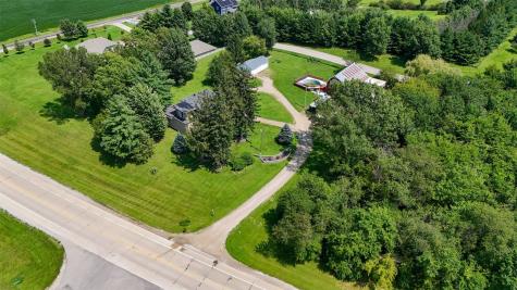 1420 Highway 965 NW Swisher IA 52338