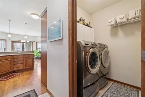 418 Prairie View Drive Fairfax IA 52228
