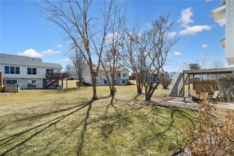 418 Prairie View Drive Fairfax IA 52228