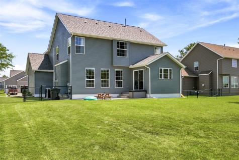 520 Westridge Drive SW Cedar Rapids IA 52404