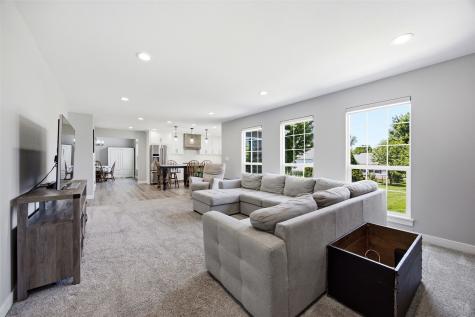 520 Westridge Drive SW Cedar Rapids IA 52404