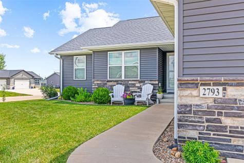2793 Creekview Trail Palo IA 52324