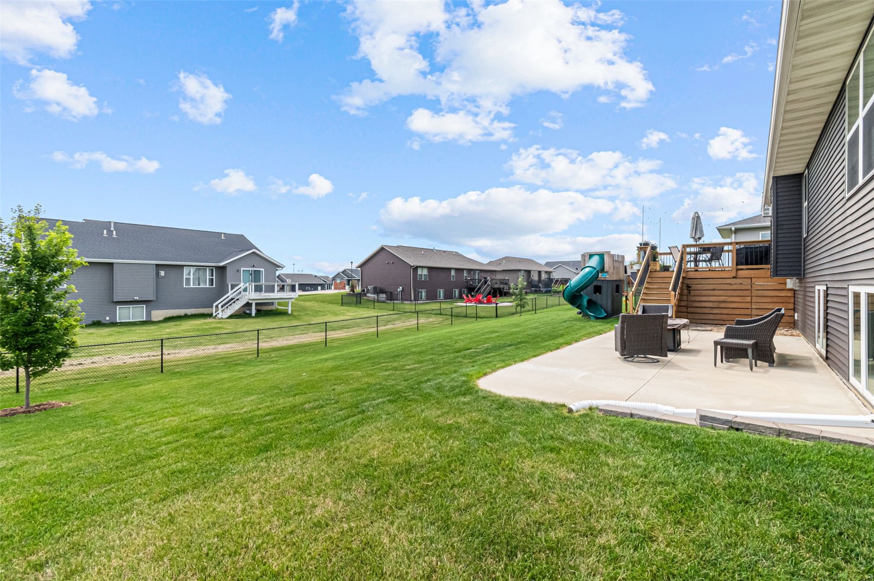 2793 Creekview Trail Palo IA 52324
