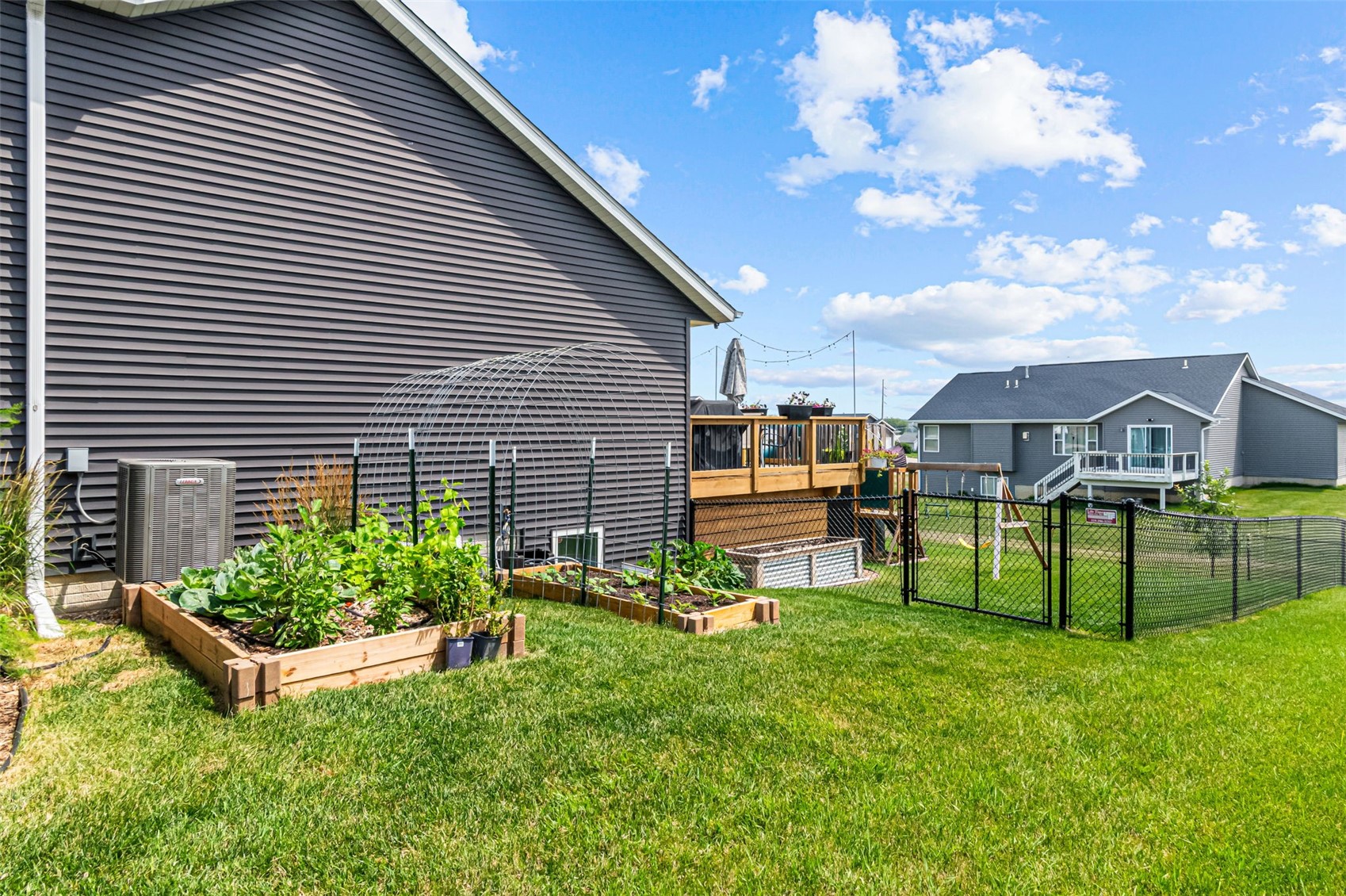 2793 Creekview Trail Palo IA 52324