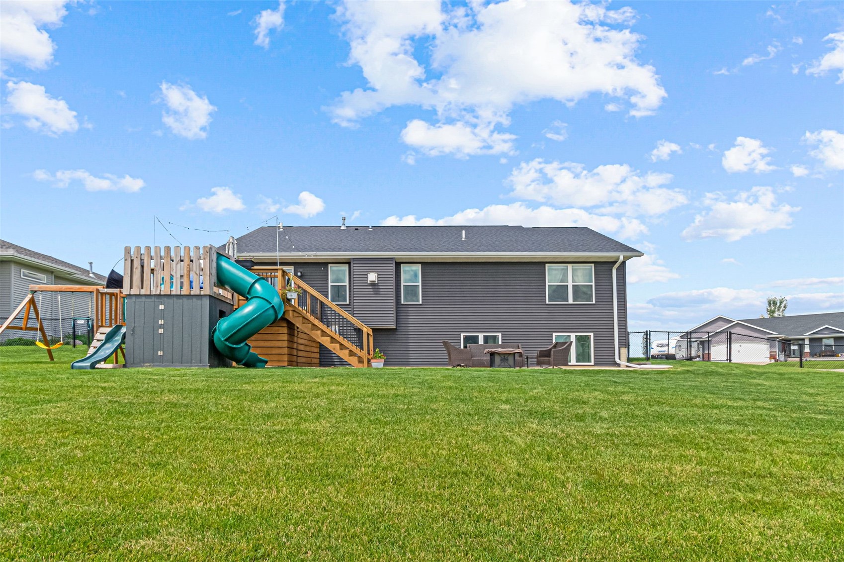 2793 Creekview Trail Palo IA 52324