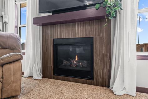 2793 Creekview Trail Palo IA 52324