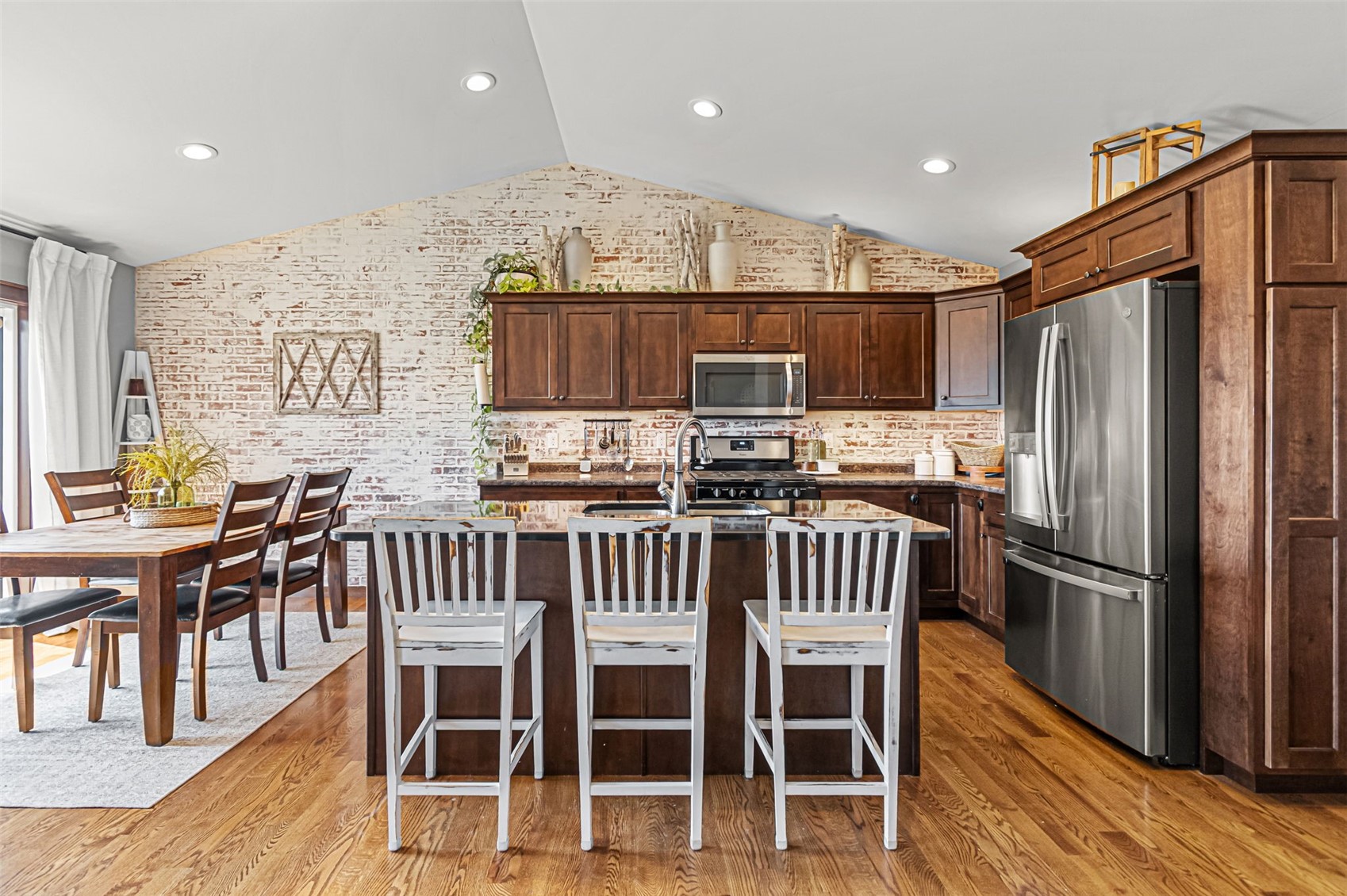 2793 Creekview Trail Palo IA 52324