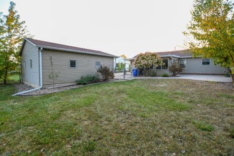 3522 Houston Street NE Cedar Rapids IA 52402