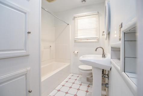 3522 Houston Street NE Cedar Rapids IA 52402