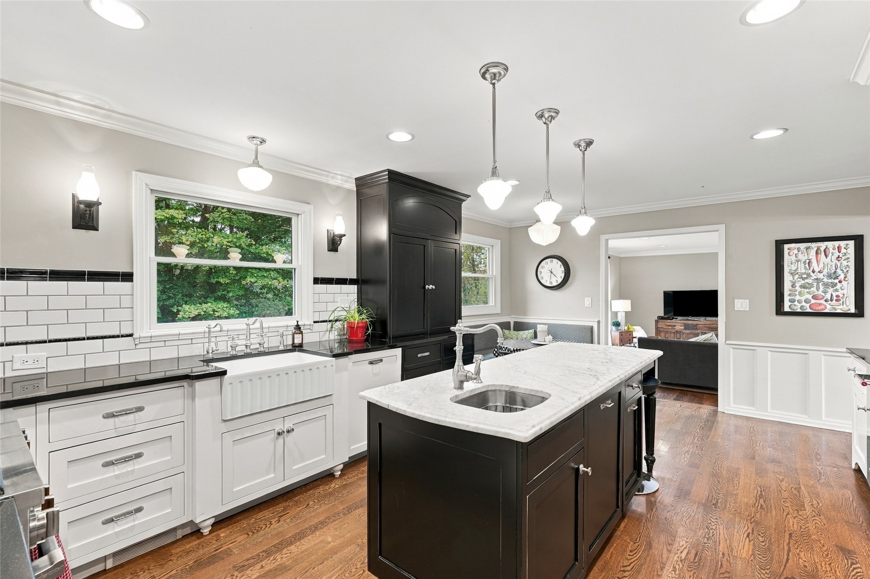 11 Lakeview Drive NE Iowa City IA 52240