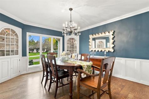 11 Lakeview Drive NE Iowa City IA 52240