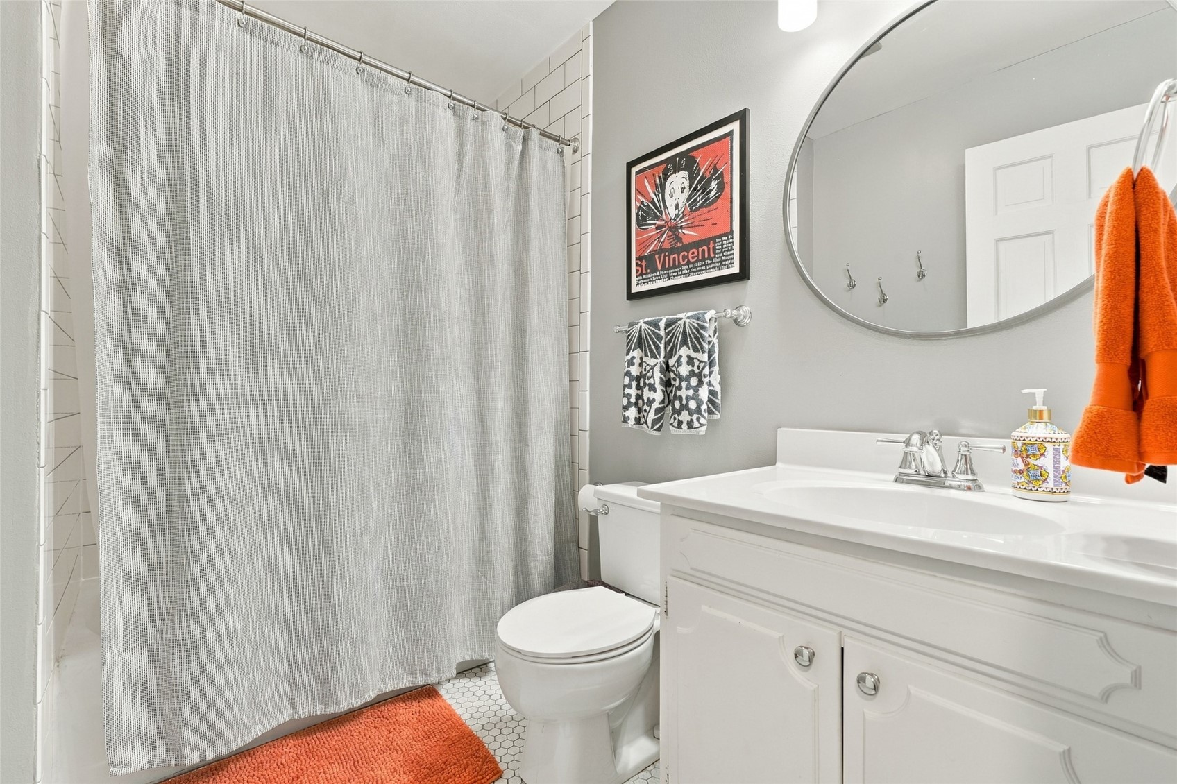 11 Lakeview Drive NE Iowa City IA 52240