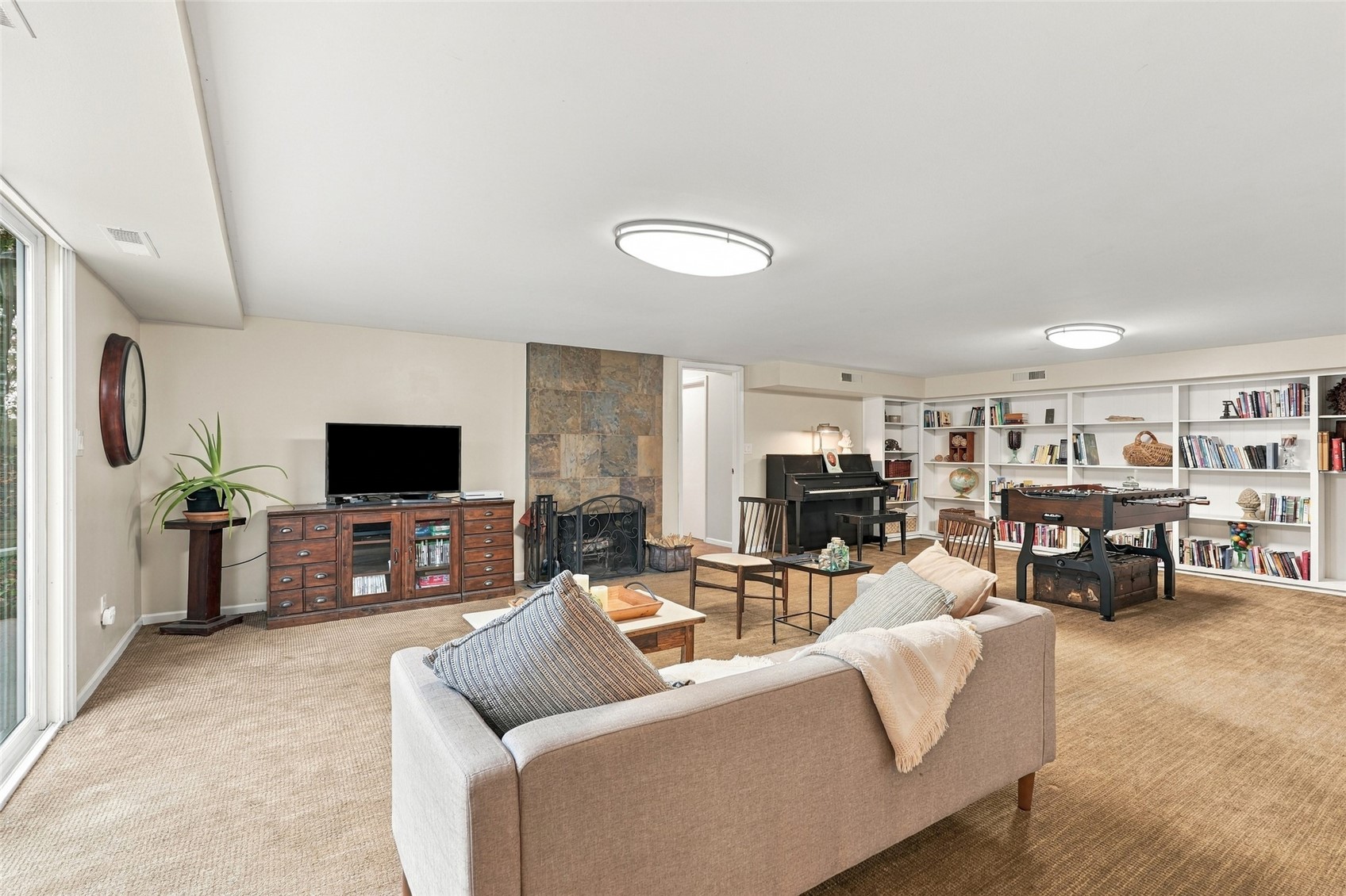 11 Lakeview Drive NE Iowa City IA 52240
