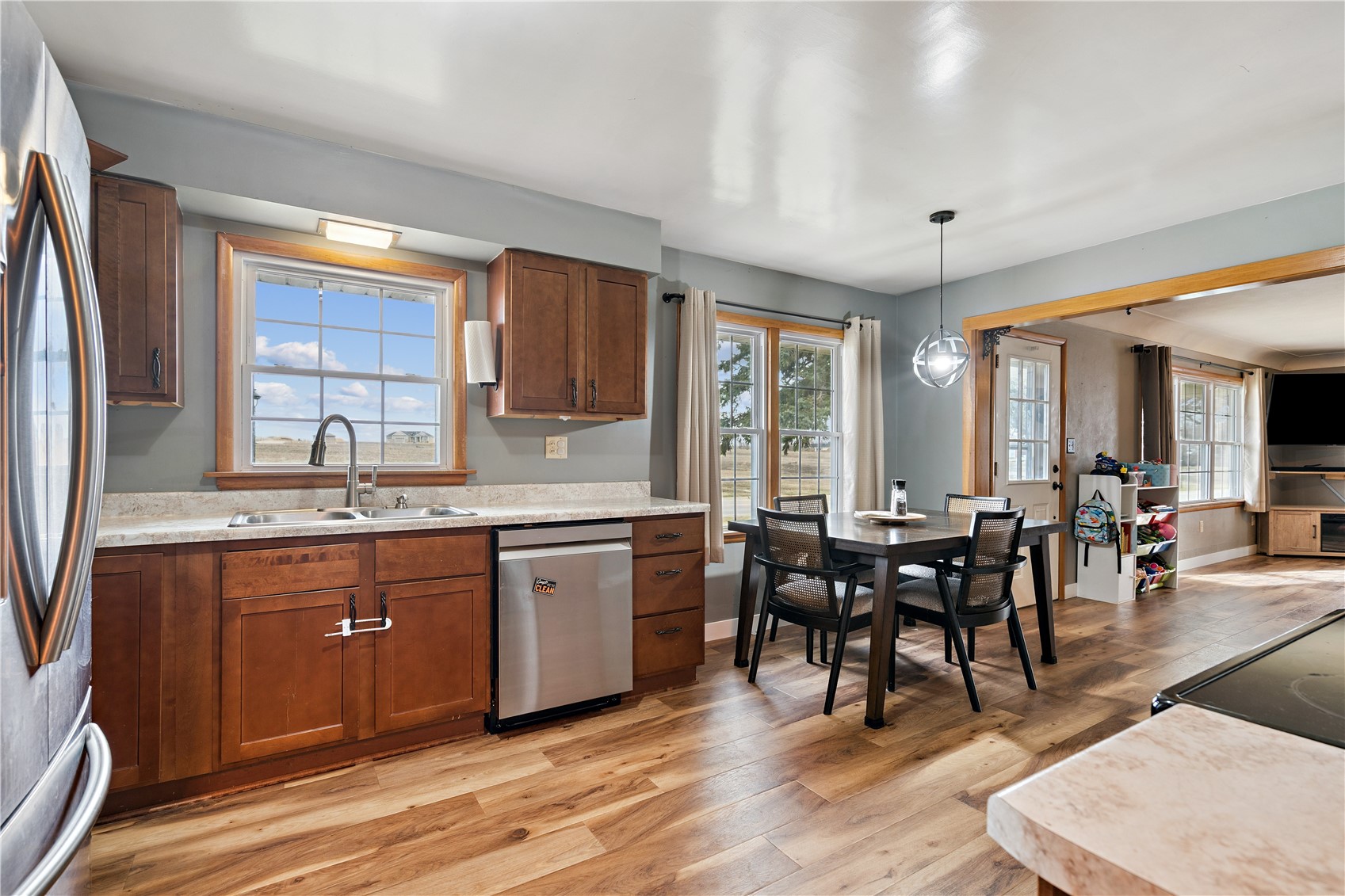 325 Division Street NW Swisher IA 52338