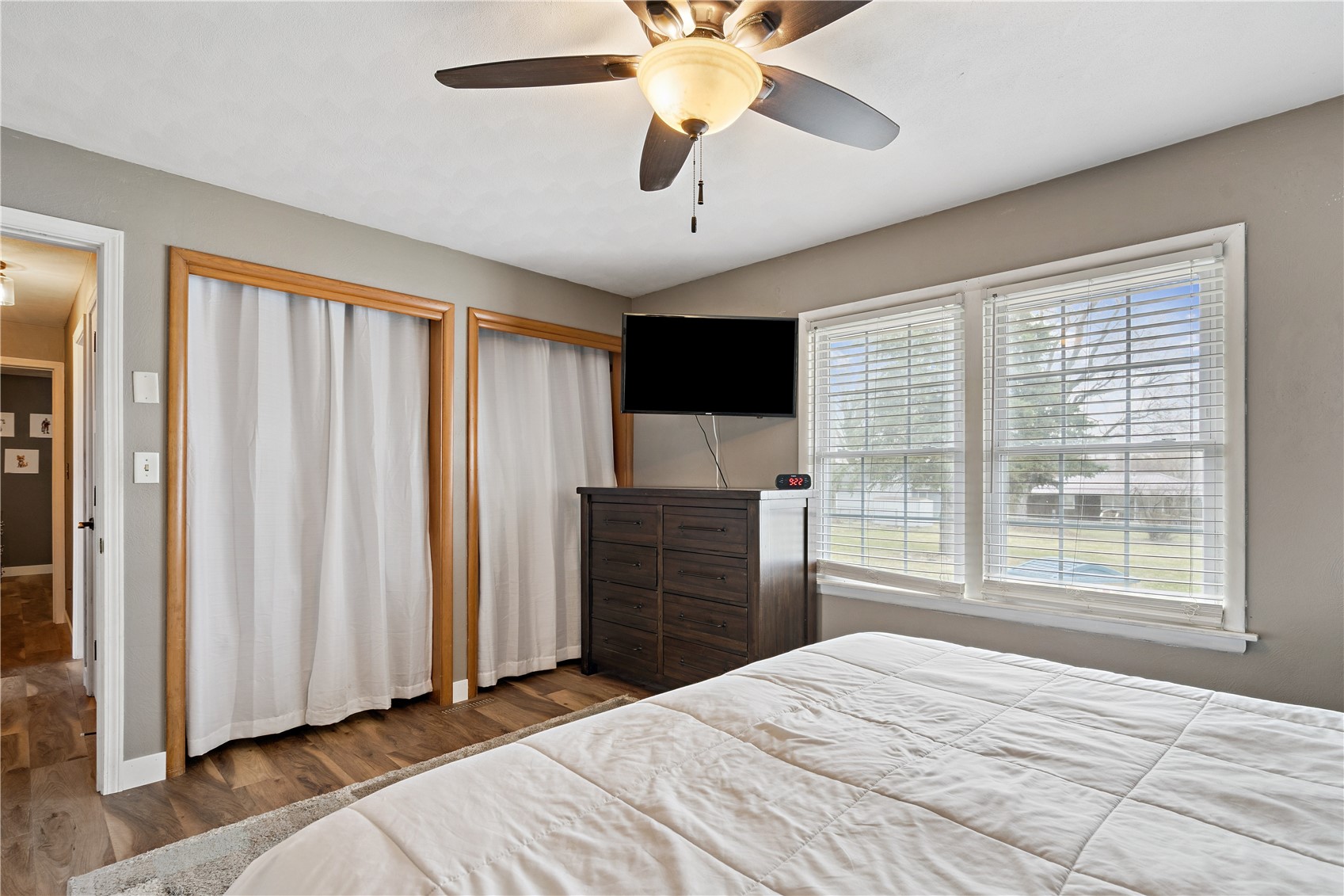 325 Division Street NW Swisher IA 52338