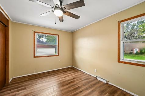 269 Peace Avenue NW Cedar Rapids IA 52405