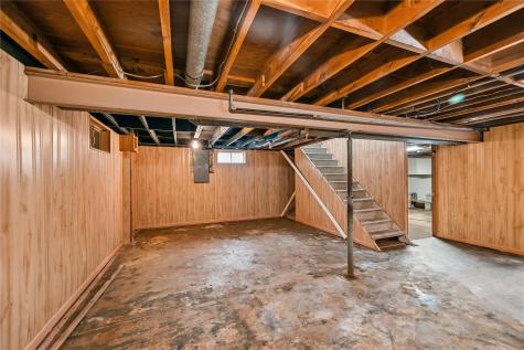 269 Peace Avenue NW Cedar Rapids IA 52405