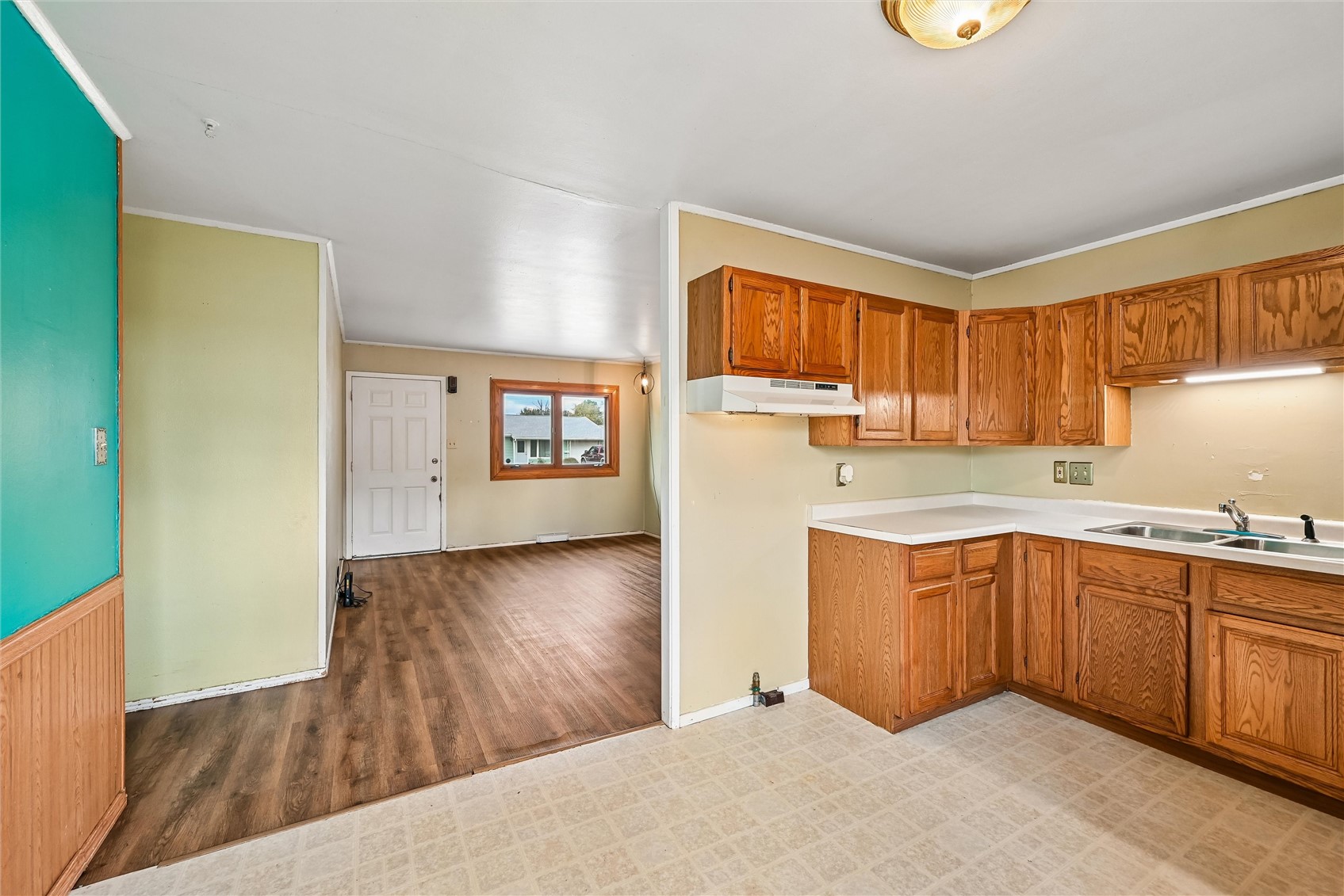 269 Peace Avenue NW Cedar Rapids IA 52405