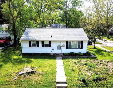 1303 Ash Street Iowa City IA 52240
