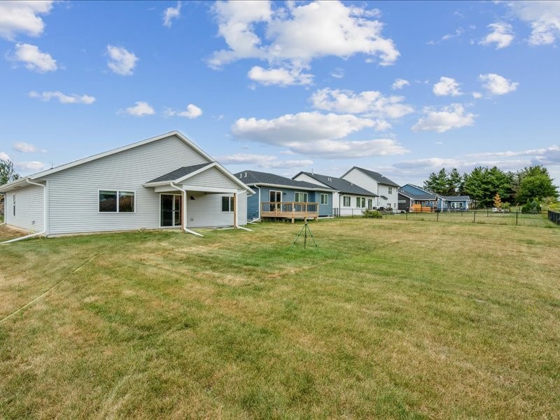 96 Huntington Drive Iowa City IA 52245