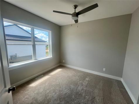 1443 Cardinal Drive Fairfax IA 52228