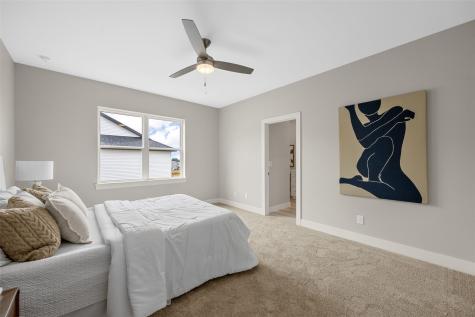 1443 Cardinal Drive Fairfax IA 52228