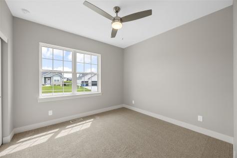 1443 Cardinal Drive Fairfax IA 52228
