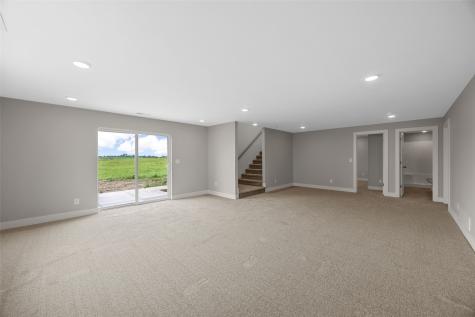1443 Cardinal Drive Fairfax IA 52228