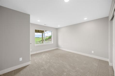 1443 Cardinal Drive Fairfax IA 52228