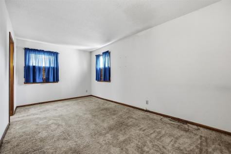 209 Johnson Street Norway IA 52318