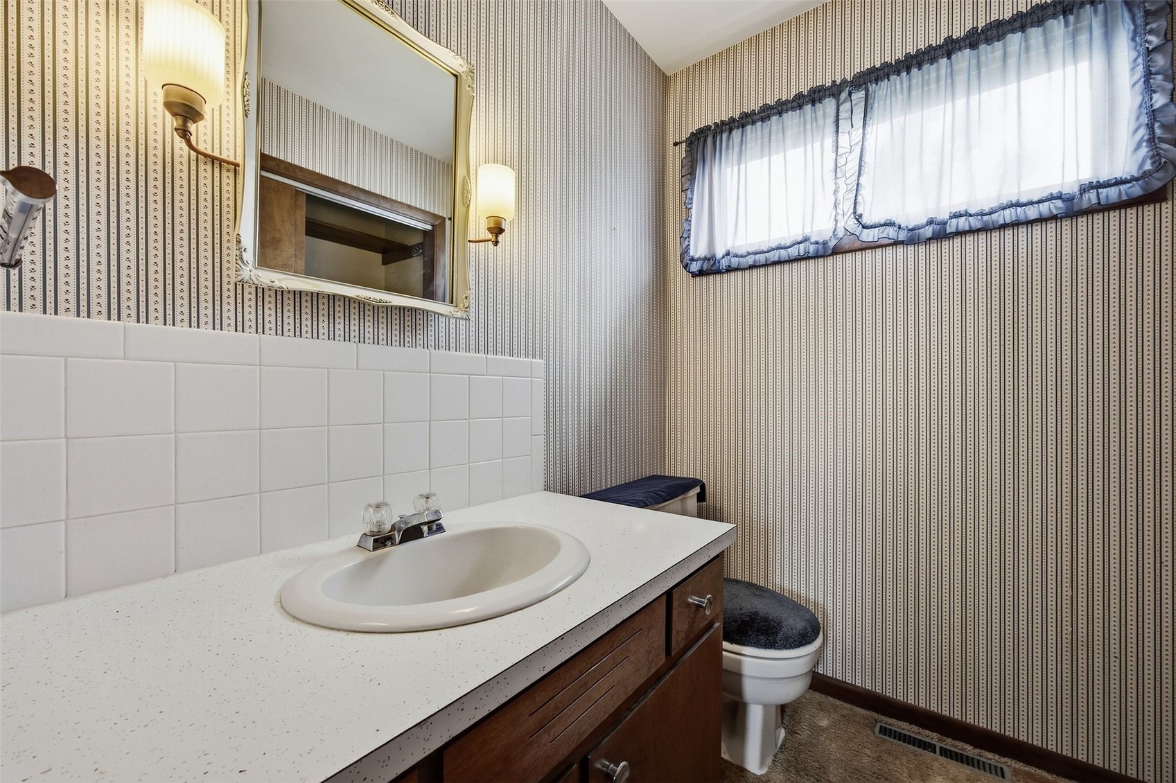 209 Johnson Street Norway IA 52318