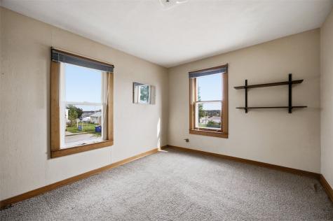 209 Johnson Street Norway IA 52318