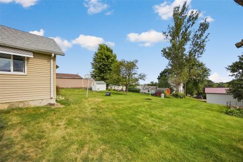 209 Johnson Street Norway IA 52318