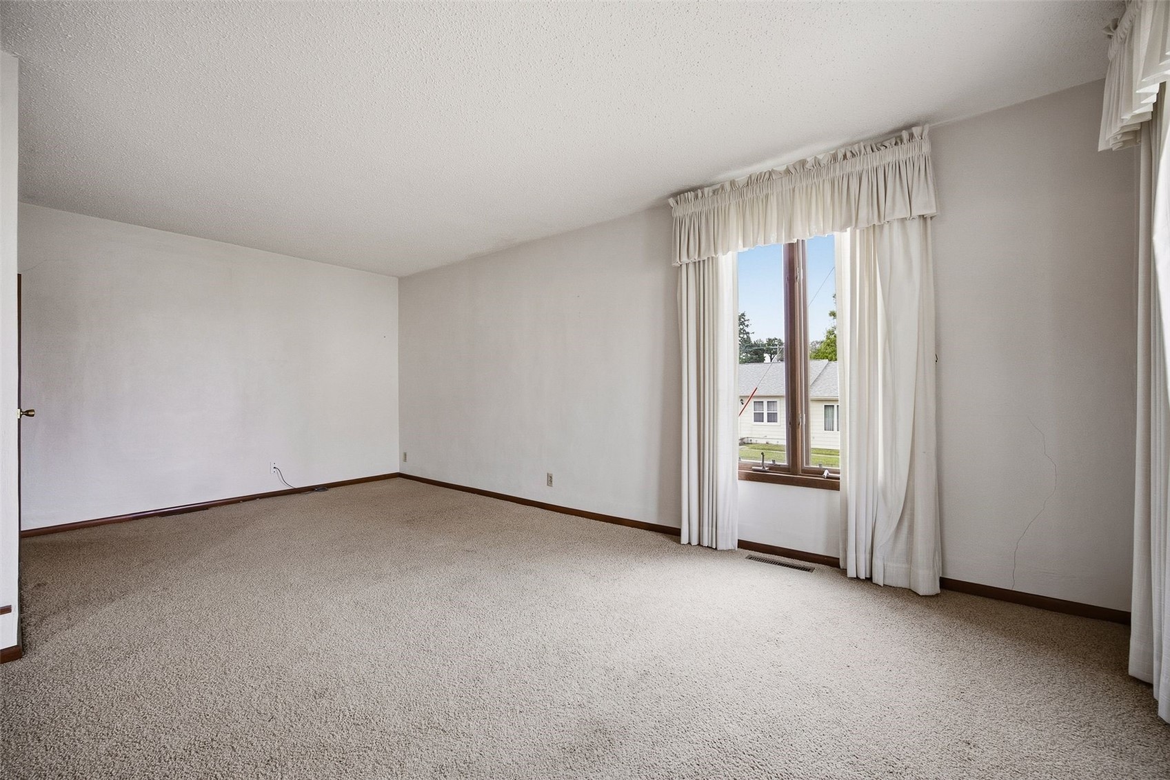 209 Johnson Street Norway IA 52318